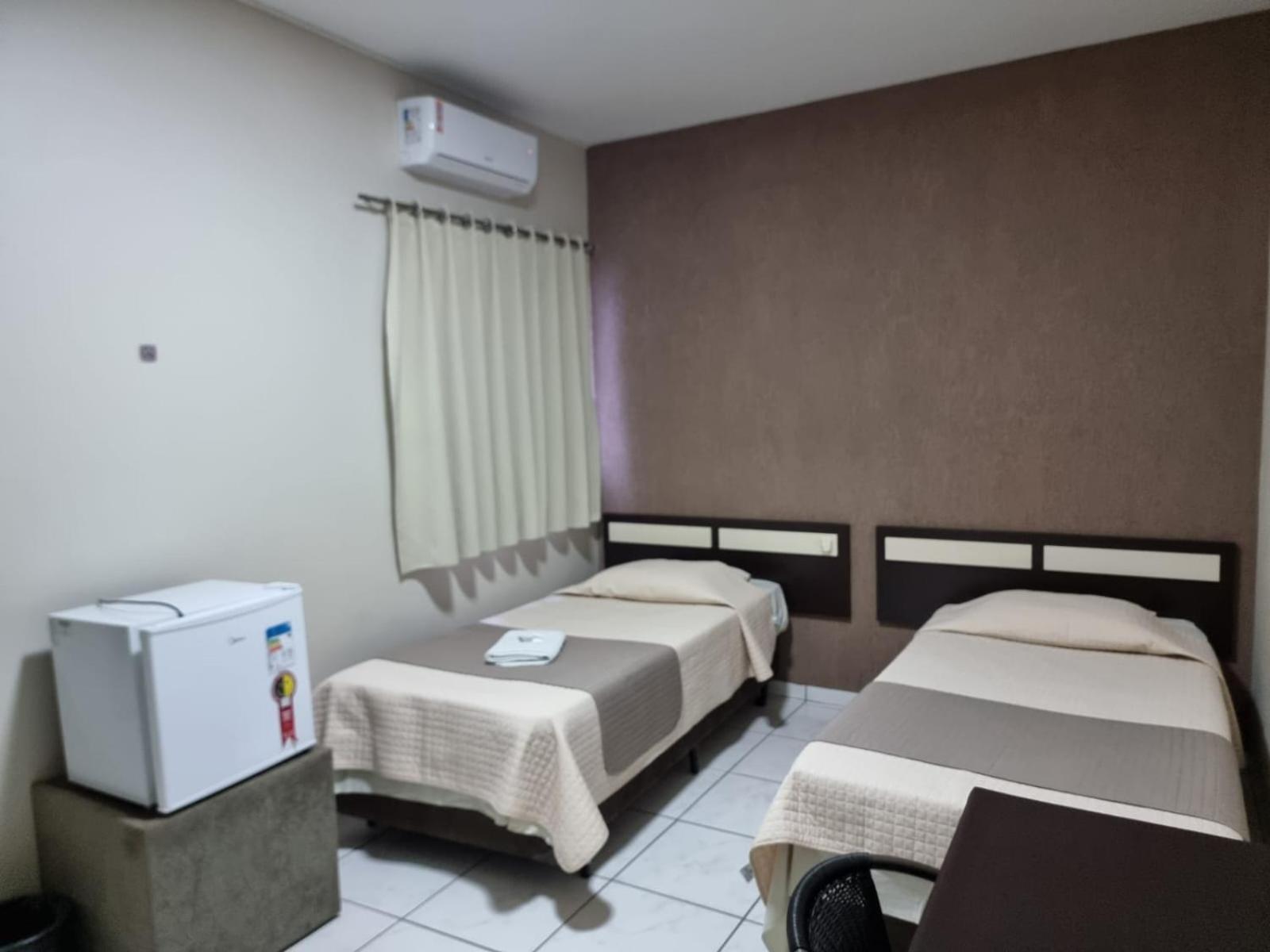 Hotel Itatiaia Tangará da Serra Esterno foto
