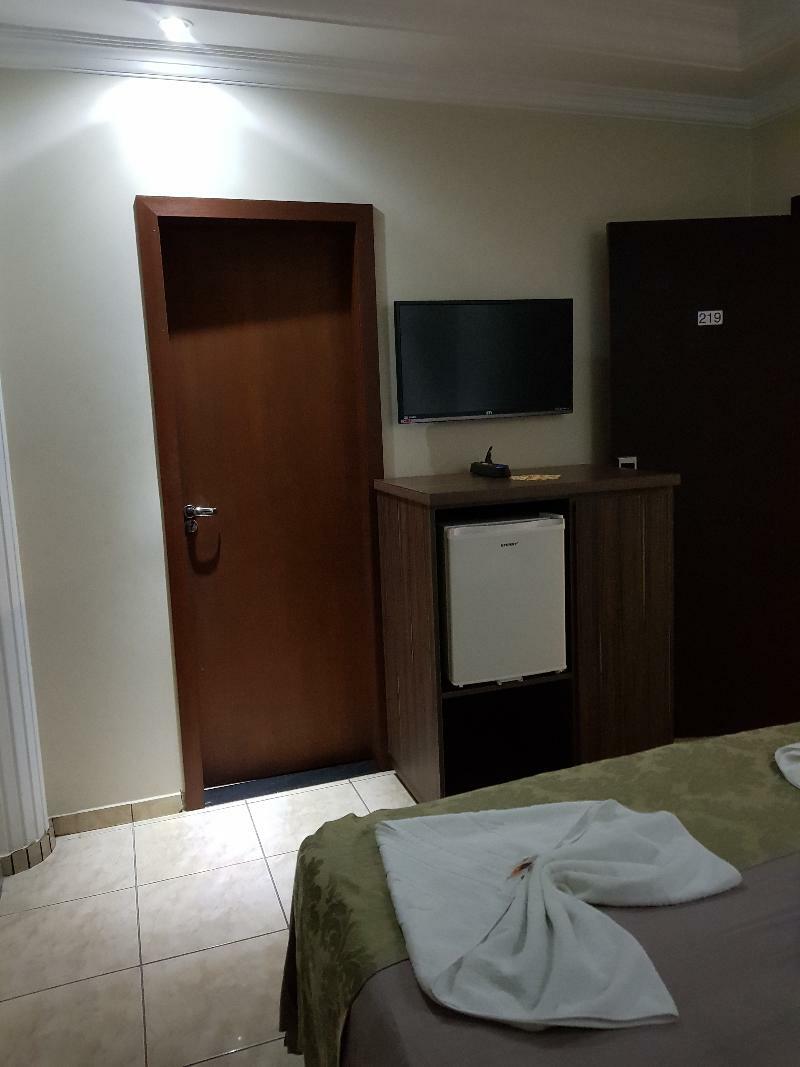 Hotel Itatiaia Tangará da Serra Esterno foto