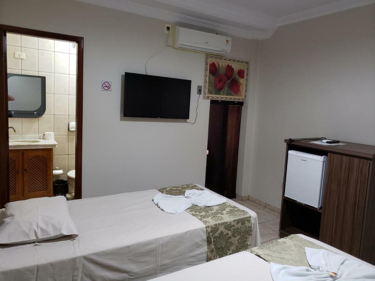 Hotel Itatiaia Tangará da Serra Esterno foto