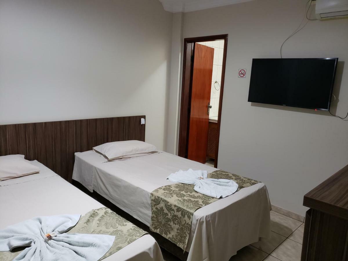 Hotel Itatiaia Tangará da Serra Esterno foto